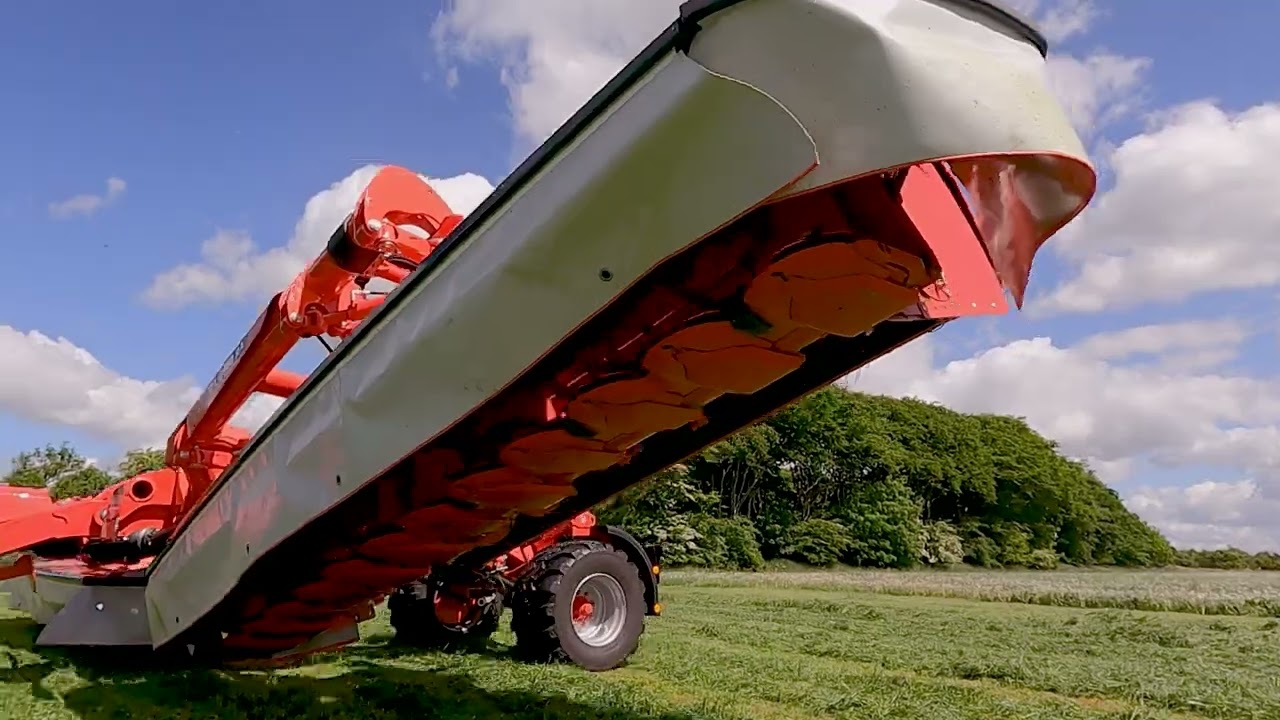 KUHN's largest mower conditioner | FC 13460 RA | KUHN