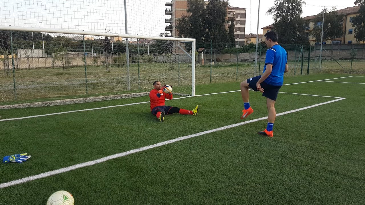 #E003 1 - Preparazione dei portieri - La presa - 3 esercizi tipo