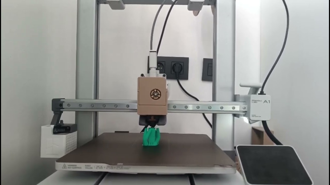 Timelapse of an christmas tree replacement piece order