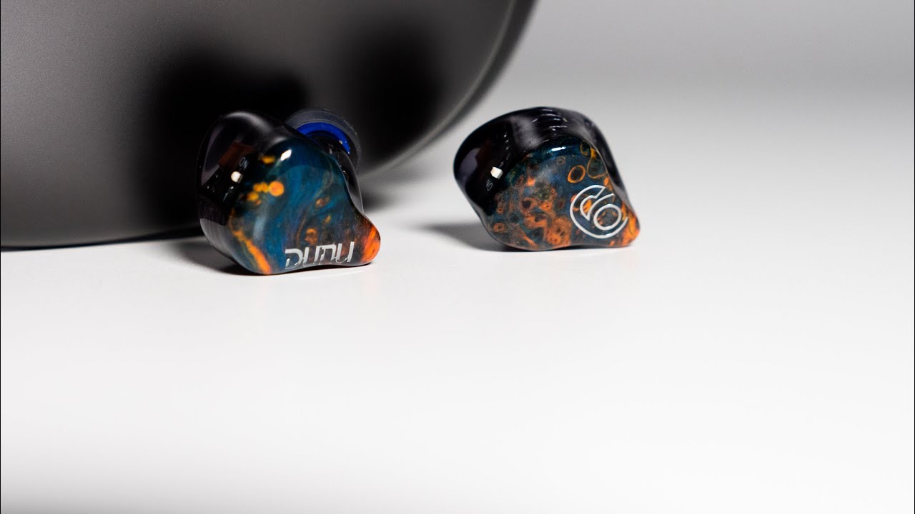 Dunu SA6 Review | The Baby U12T