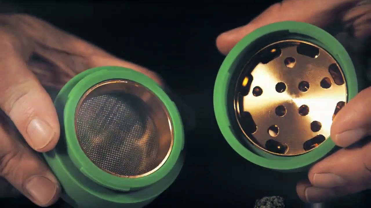 Best Weed Grinder Reviews & Comparison 2020 (For your cannabis needs)