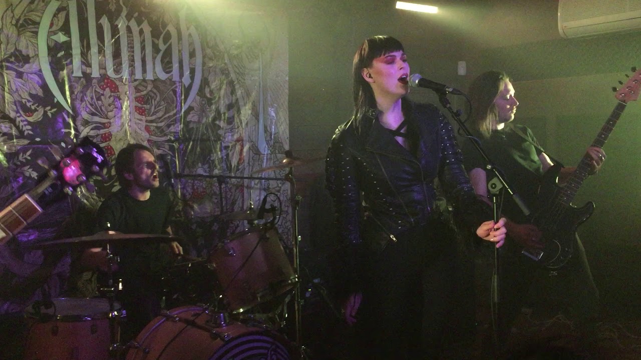 Alunah - A Forest & White Hoarhound - Live Portland Arms, Cambridge 20/1/18