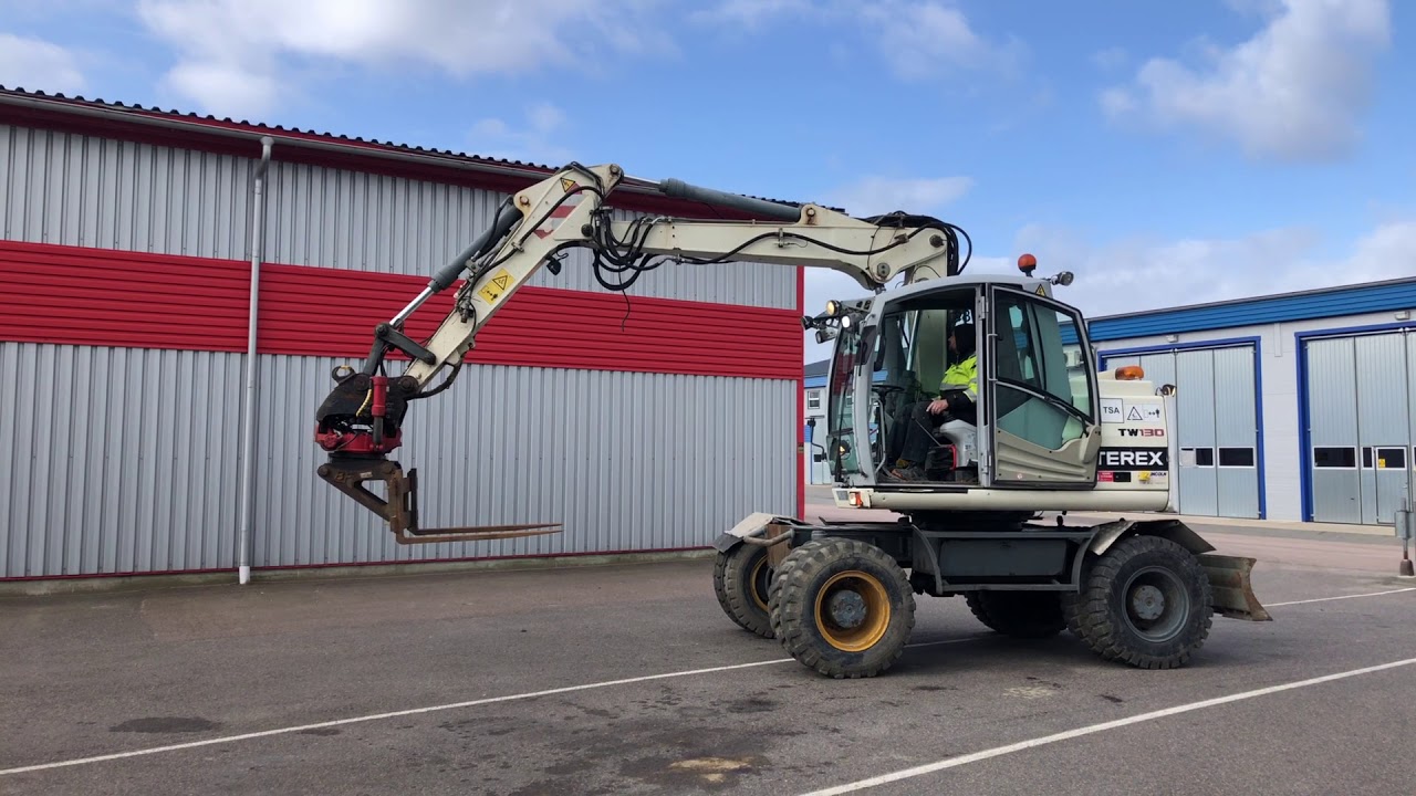 Köp hjulgrävmaskin Terex TW130 inkl rotator, gafflar & skopor
