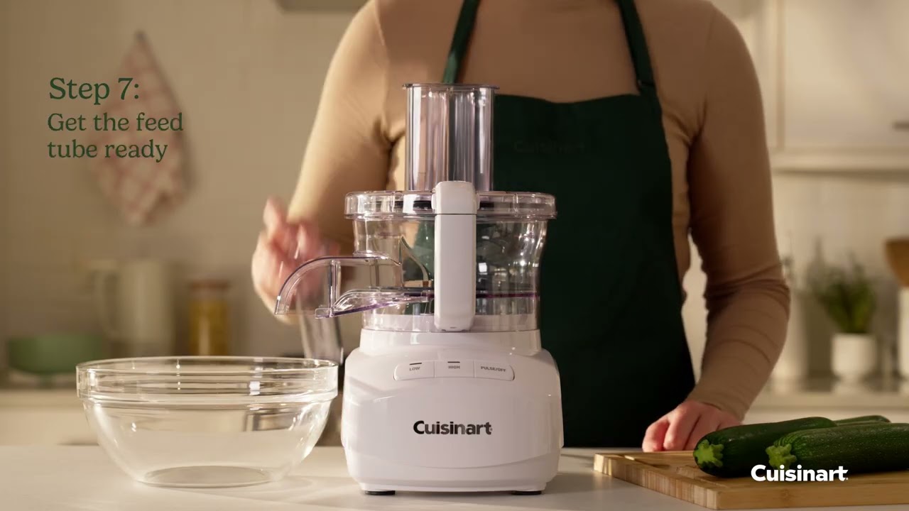 Как использовать функцию непрерывной подачи | Кухонный комбайн Cuisinart® с непрерывной подачей н...