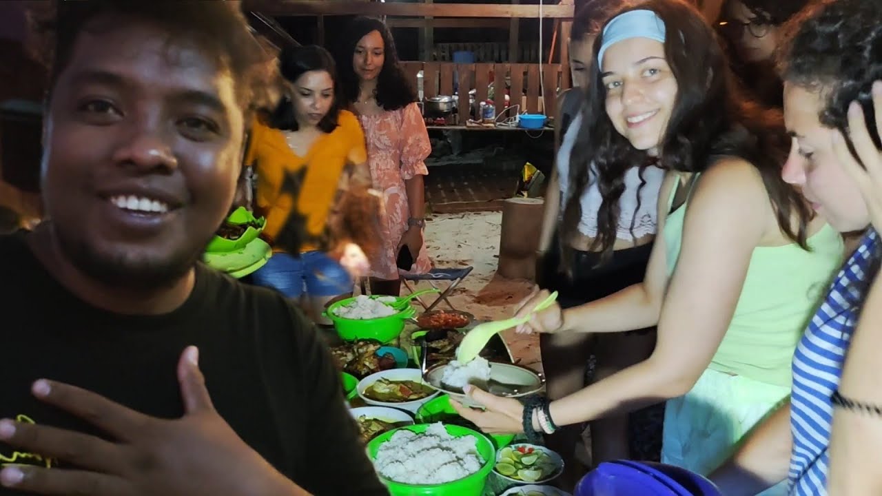 Kunjungan keluarga besar Bule Norwegia Membuat Heboh Pondok Nelayan Daeng Lala