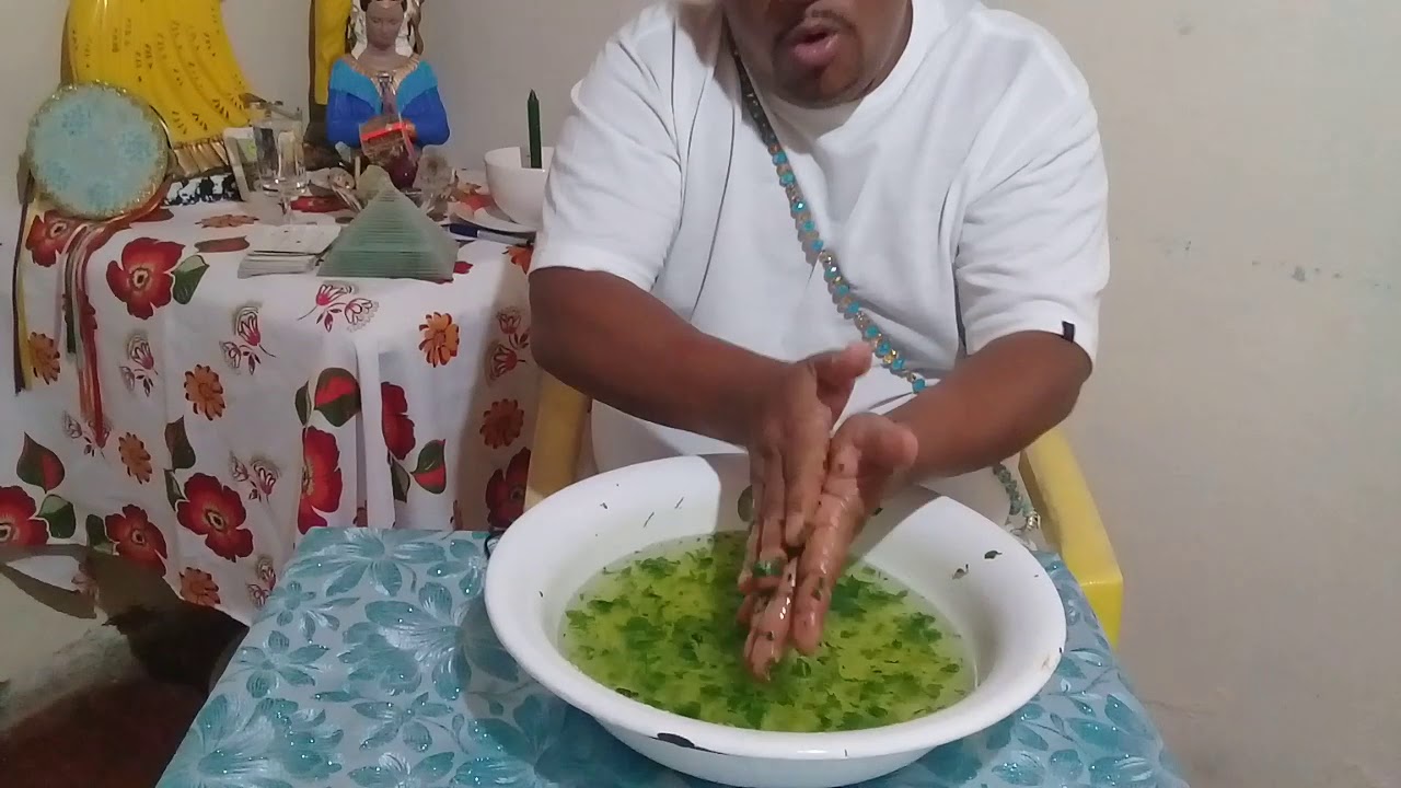 Banho de erva da M&atilde;e oxum