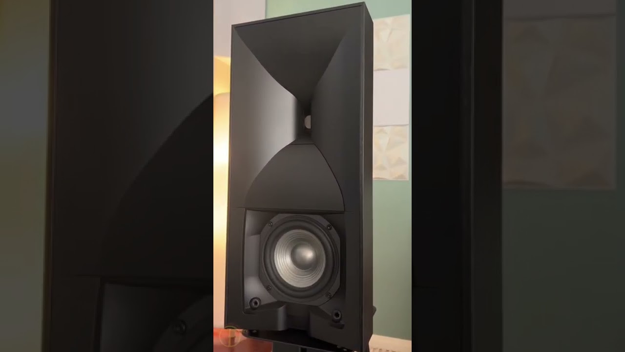 JBL Studio 530 Speaker