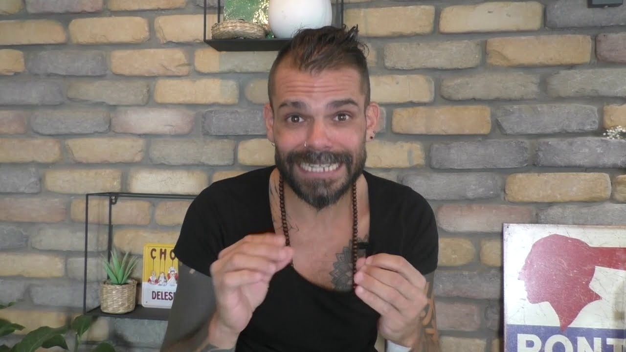 ✅JE POSE DU CARRELAGE AU SOL✅