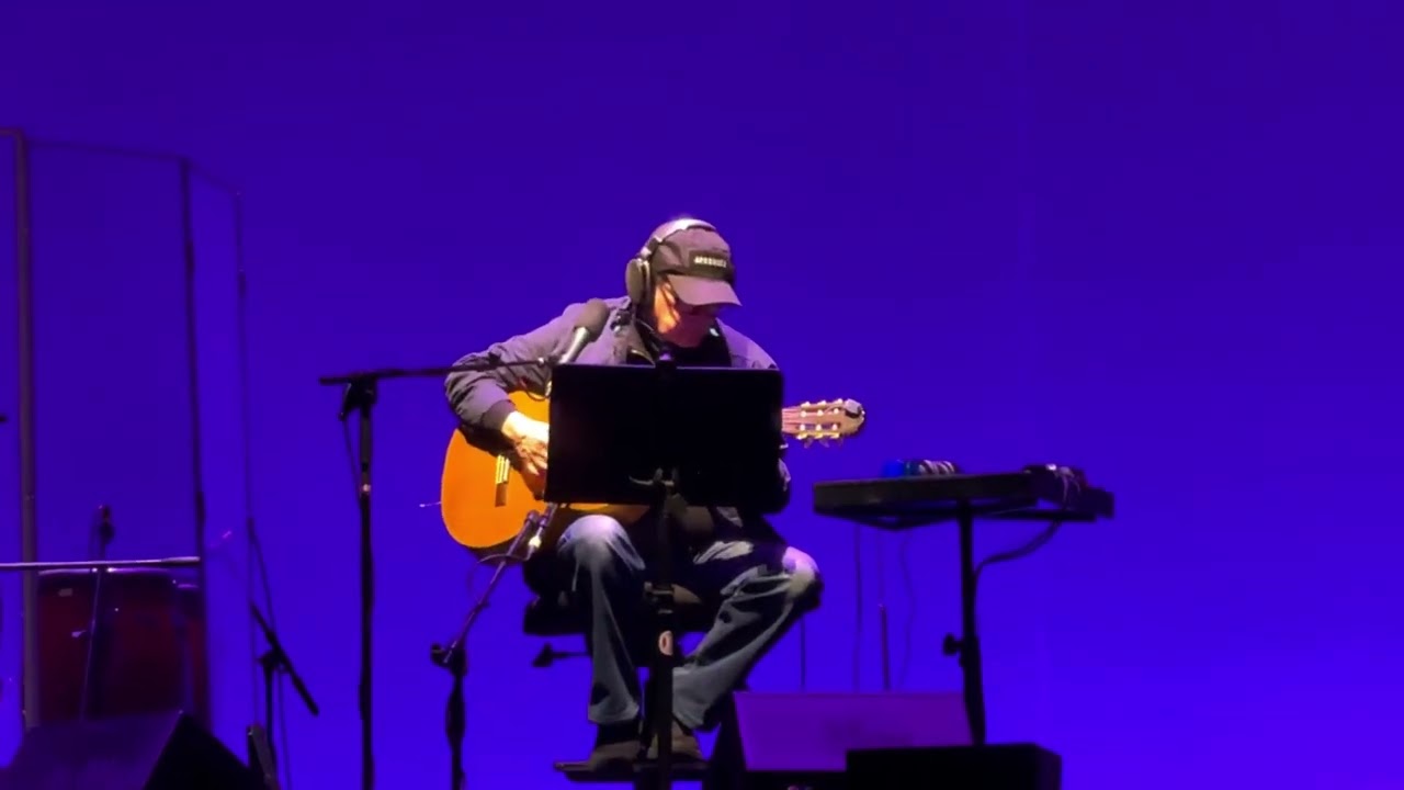 Silvio Rodríguez - Pequeña Serenata Diurna (25 de octubre 2025)