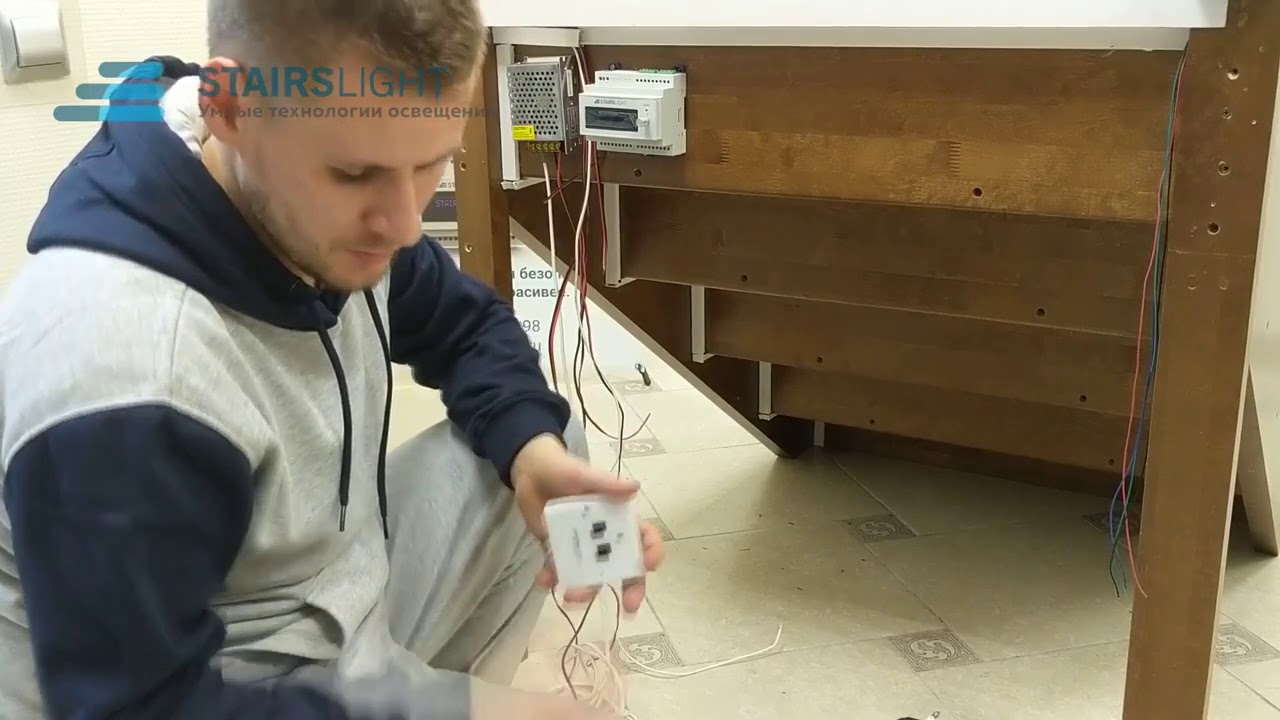 Инструкция | Монтаж автоматической подсветки Uzens на деревянный макета лестницы