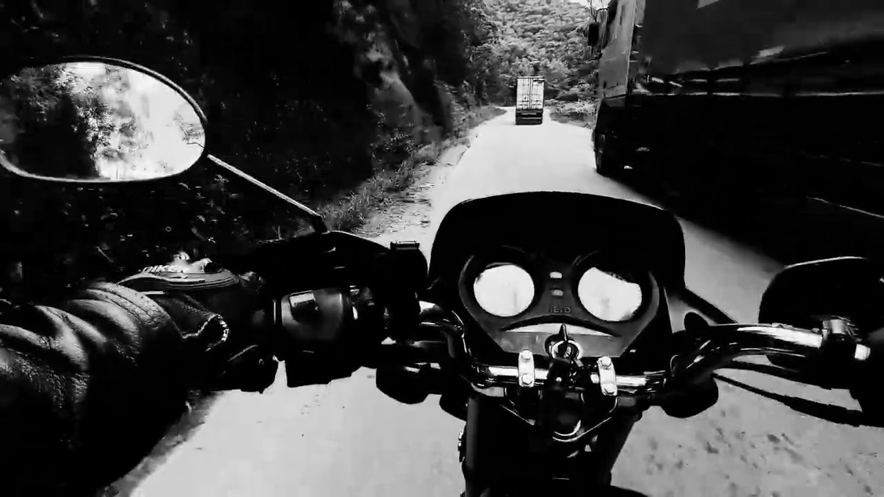 Herow EP1:  Passion, Moto & Paysages : De Mandraka à Tana (RN2)