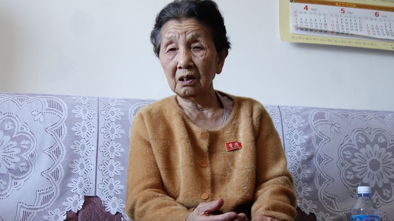 北朝鮮･｢春が来た」歌う残留日本人女性