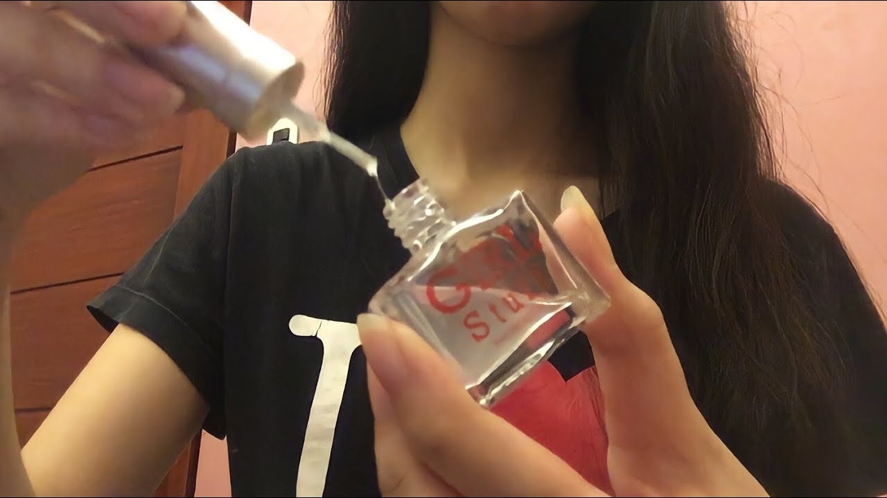 ASMR 1 minute doing your nails 💅🏻