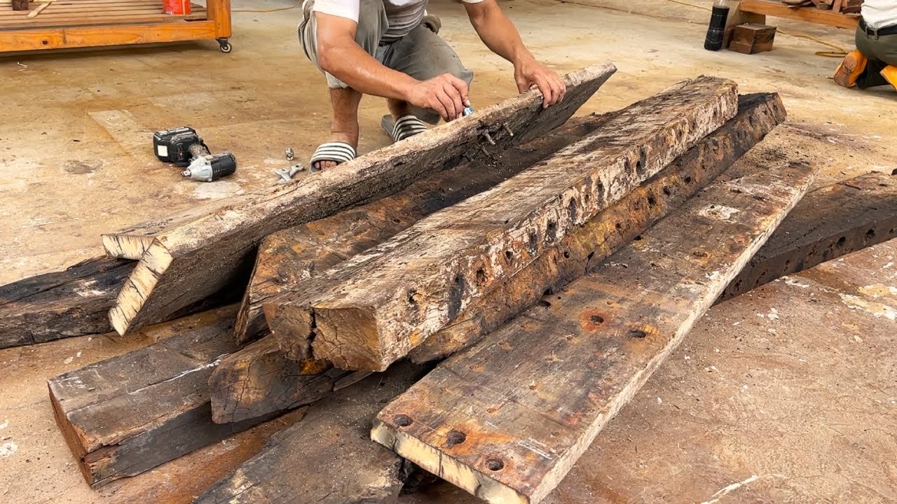 I Removed Hundreds of Nails from Pieces of Wood Salvaged from a Shipwreck! - Masterpiece Was Born