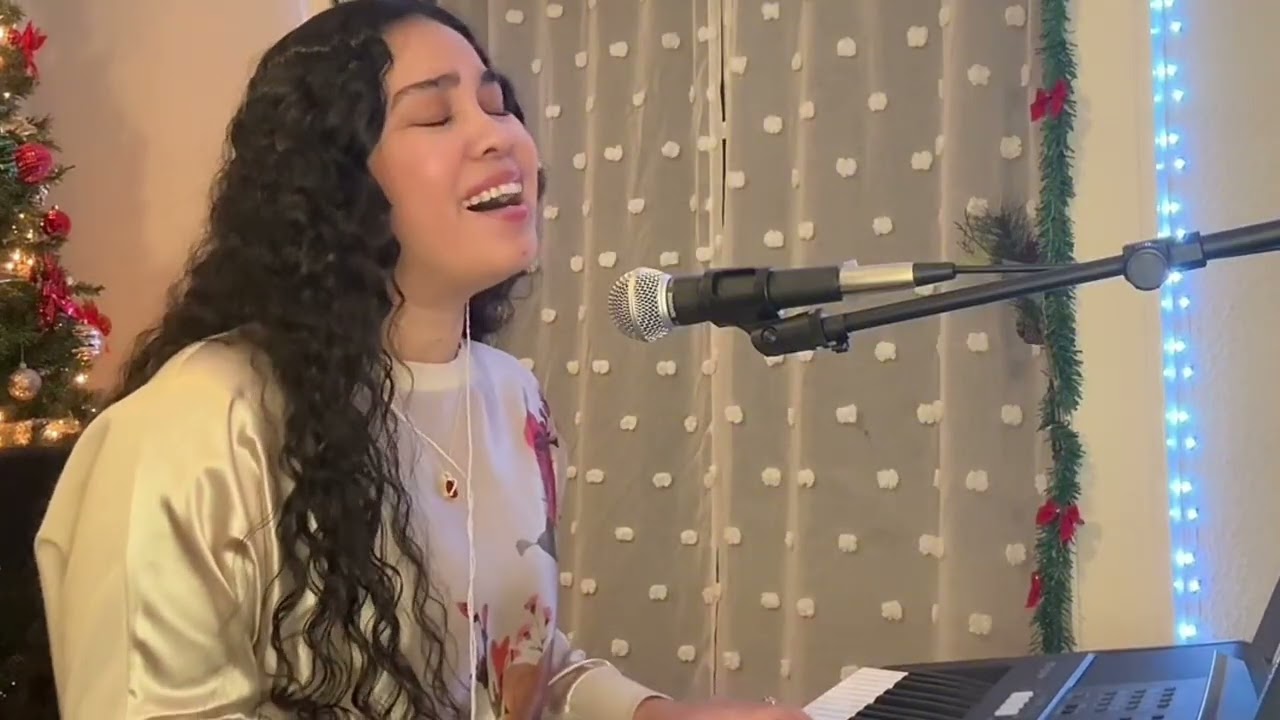 LA PAZ DE DIOS - DUNIA TURCIOS (cover)