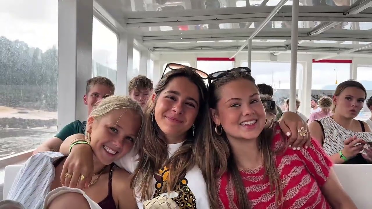 P1 Surf in Somo Spain 25/26 Made by Freja Troest Ahlefeldt Laurvigen