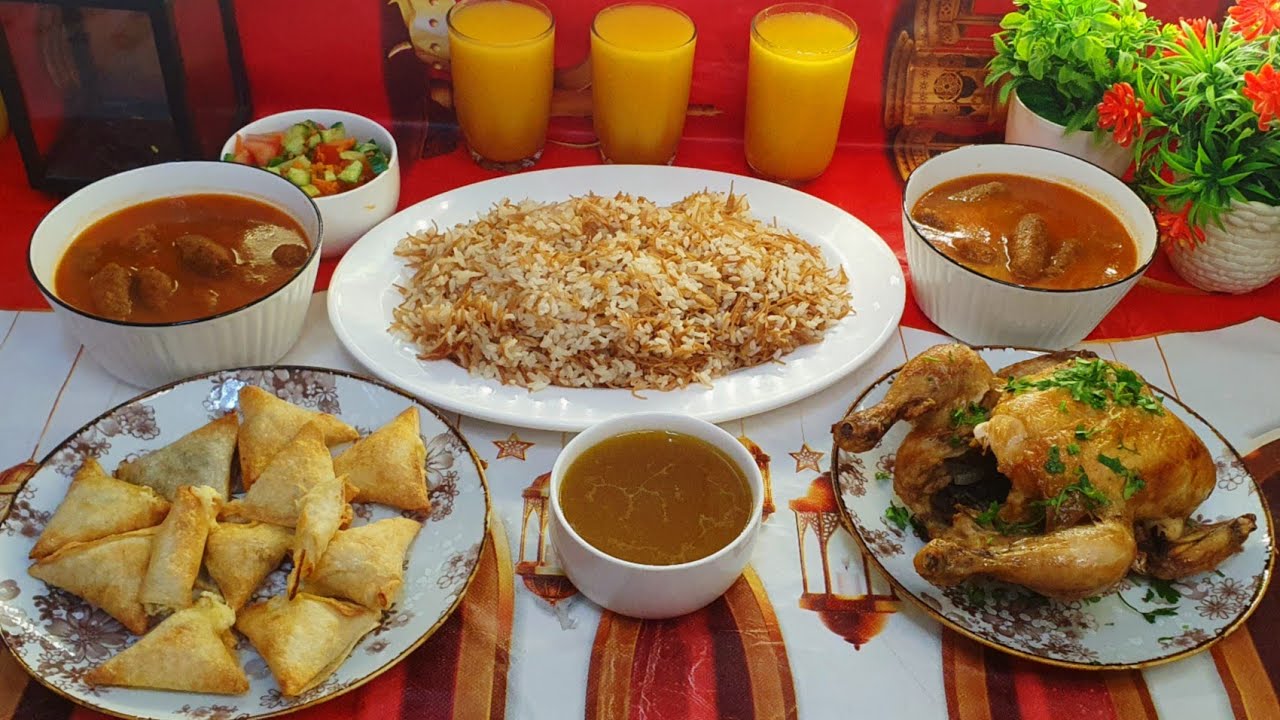 سفرة فطار ١٤ رمضان || عملت سفرة تشرف وفي أسرع وقت كفتة رز وفراخ