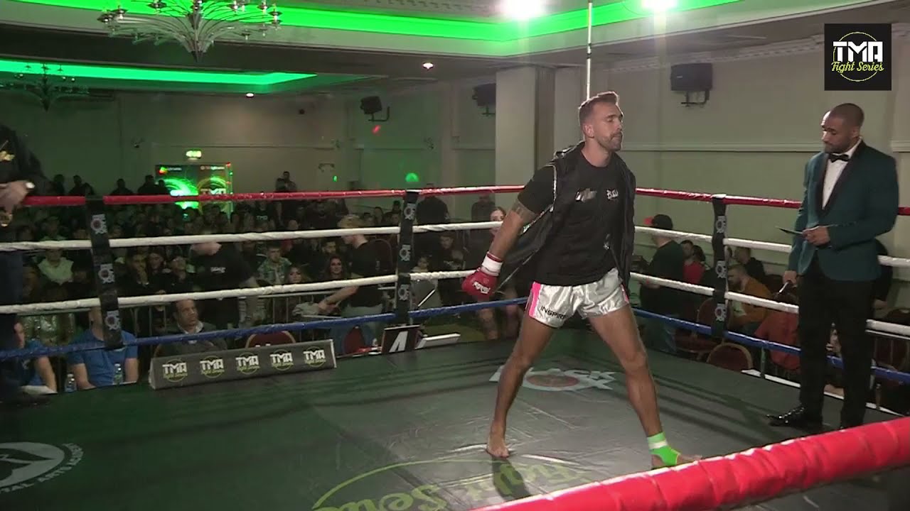 Lee Whitfield (Bai Lang) vs Justin Bright (Derby) 3 X 3 K-1 85kg