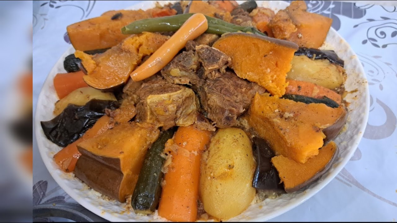 Couscous di carne 🥩 e verdura, ricetta marocchina, originale e tradizionale.