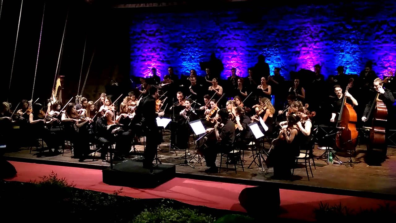 Orchestral Cover - Radio Hits 2015 - Gaga Symphony Orchestra