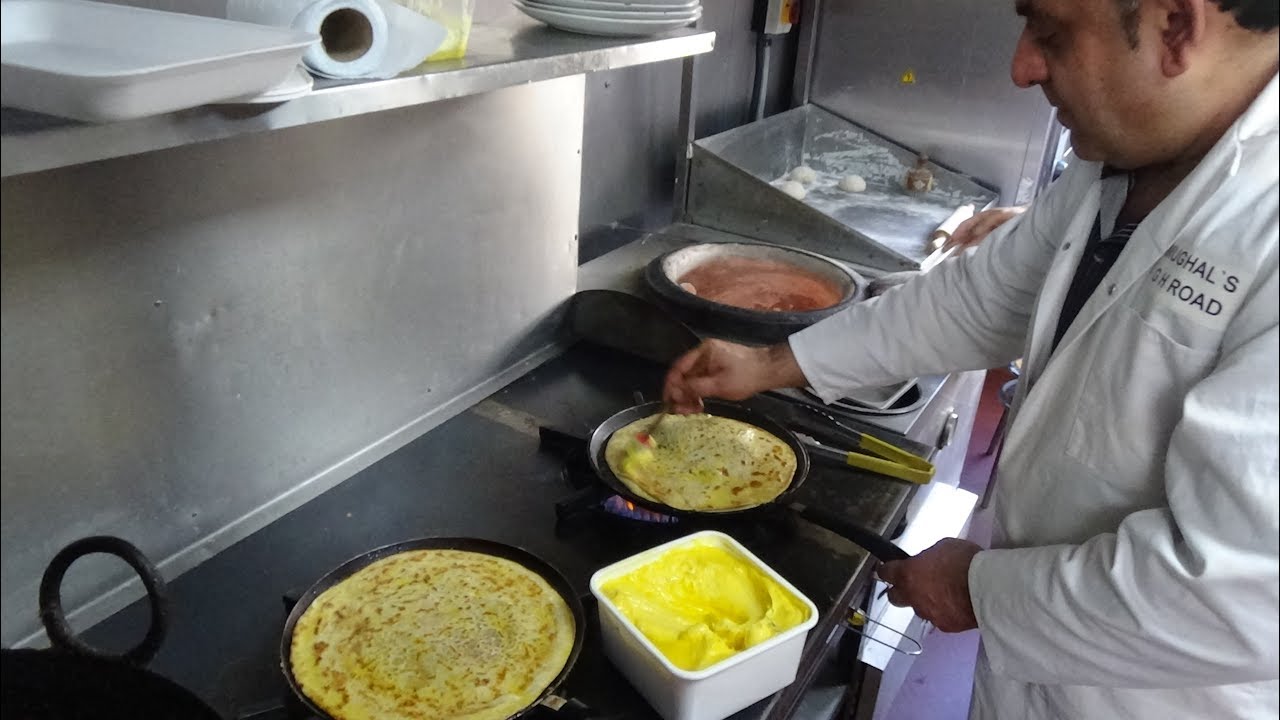 Aloo + Punjabi Sarso Saag Parathas, Daal, Mix Veg Karahi & Palak, Mughul's Restaurant Bradford.