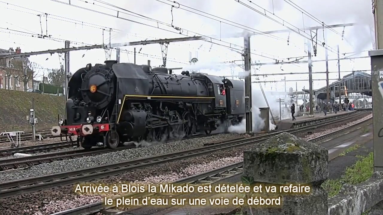 Le 16/12/ 2017 - 141 R 840 - Train du Père Noël Les Aubrais/Tours