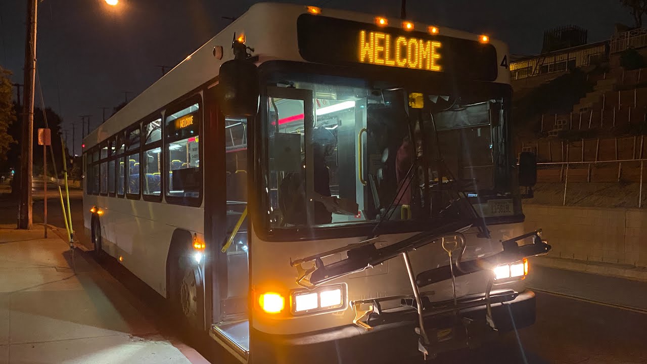 (SPECIAL) Ex-LINK Transit 2008 Gillig Low Floor Suburban 40’ Diesel #318