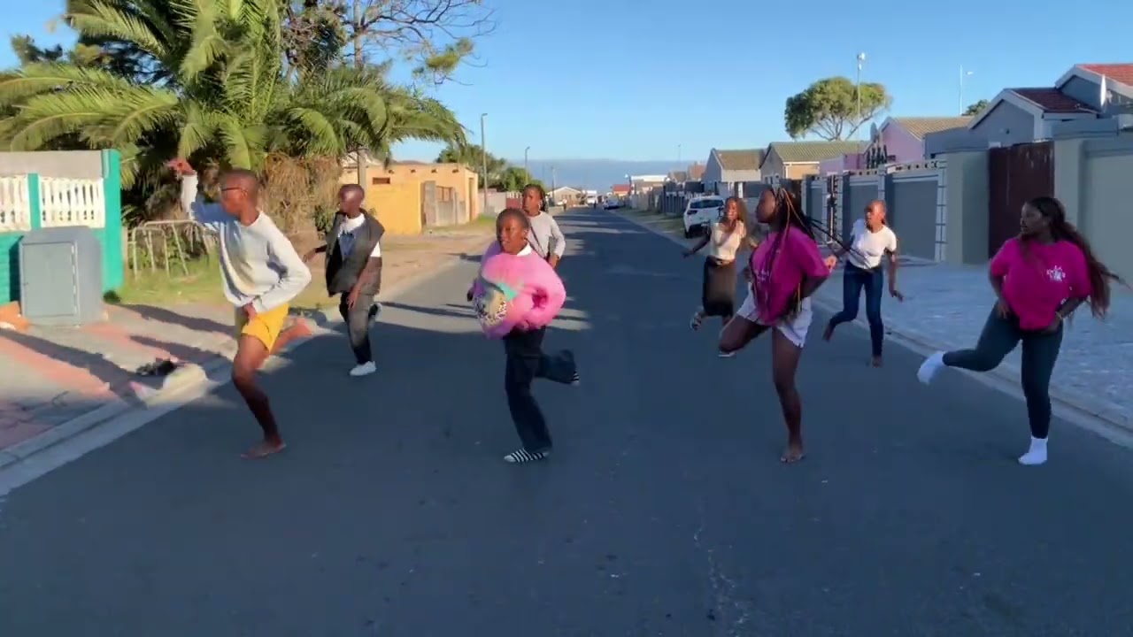 NgyaSindelwa by Dj Lag ft Zee Nxumalo