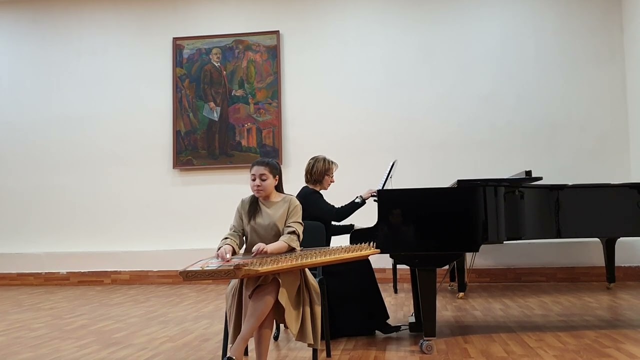 Mery Musinyan, Tsovinar Hovhannisyan 