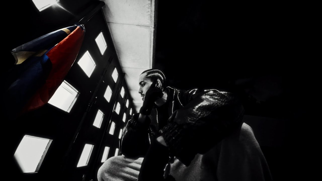 Epsilon - Diamonds (Clip officiel)