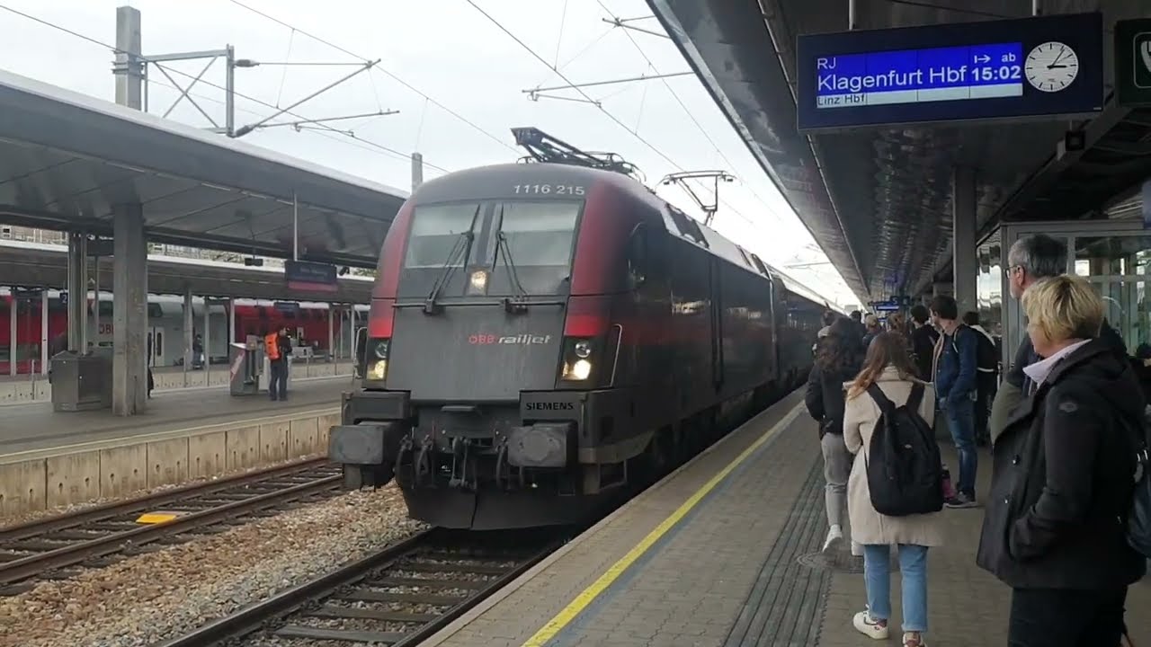 Einfahrt ÖBB RJ 698 