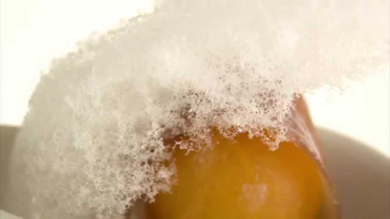Cuisine mol&eacute;culaire - Vent glac&eacute; de parmesan