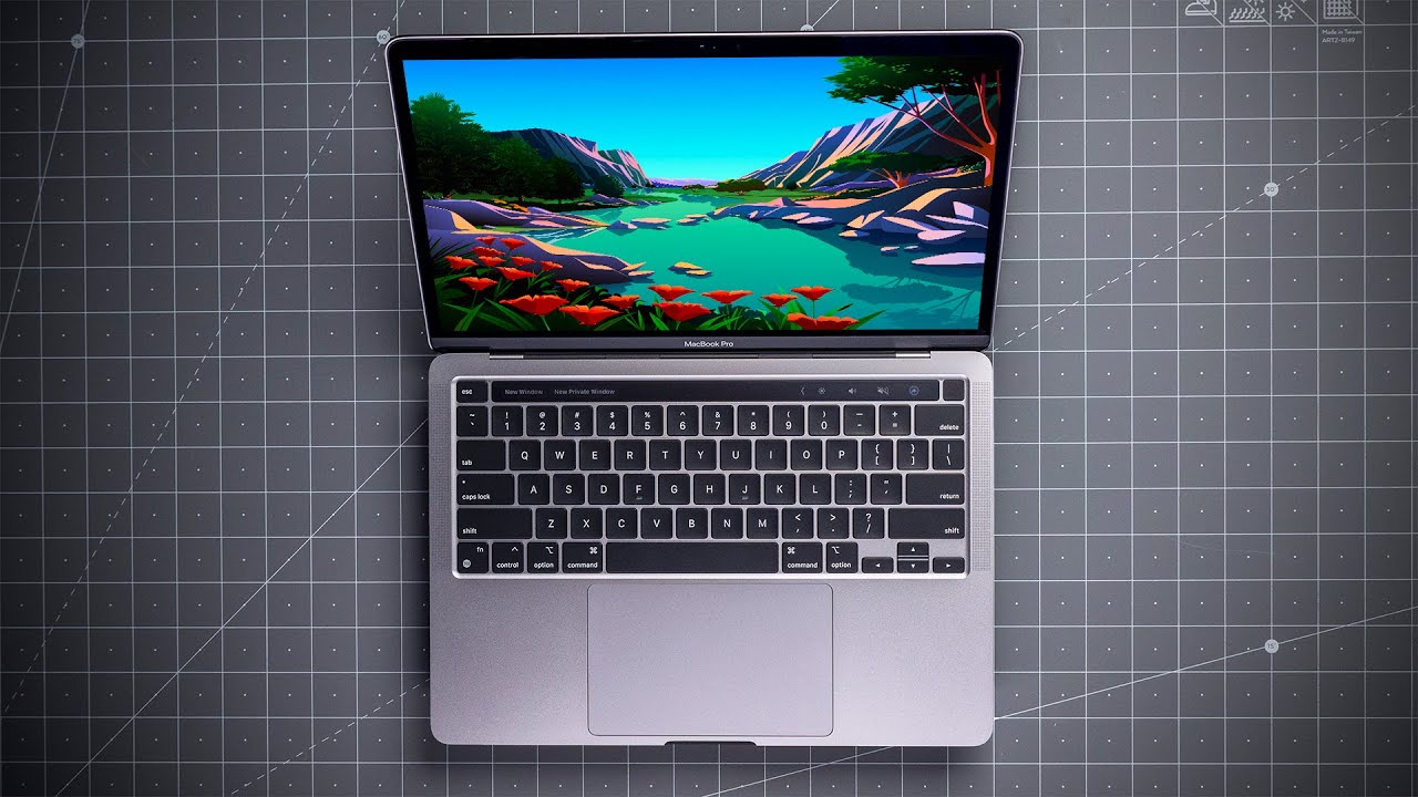 M1 MacBook Pro 13 Unboxing and Initial Setup!  Hail to the Pro!