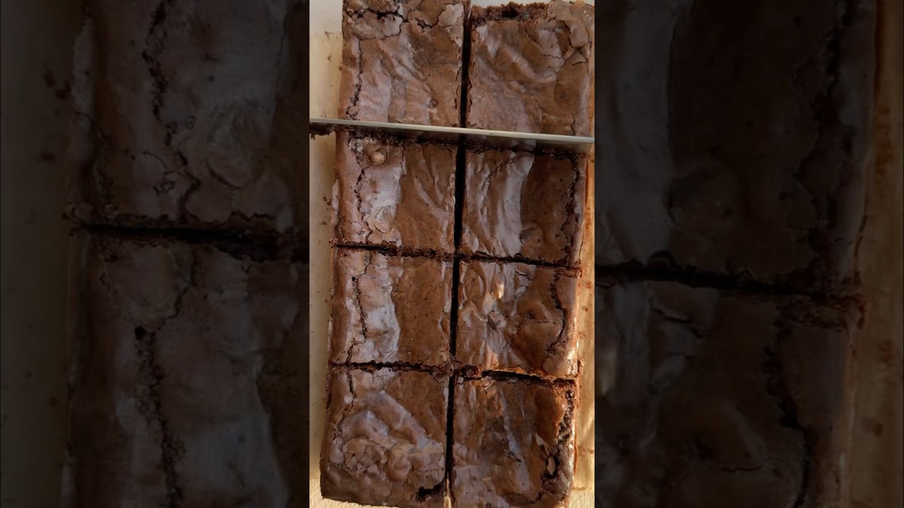 Small Batch Fudge Brownies! #baking #brownies