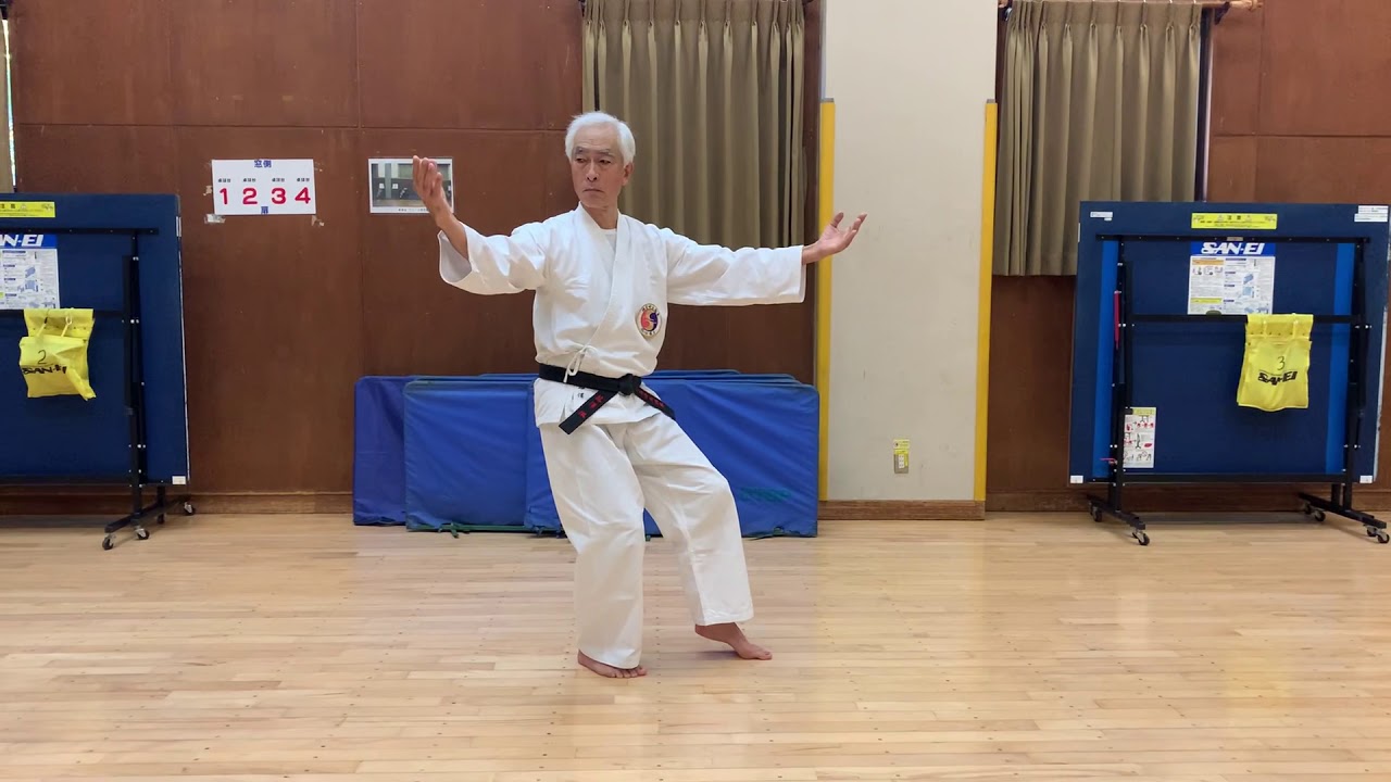 楊名時太極拳　蕗澤師範道着表演