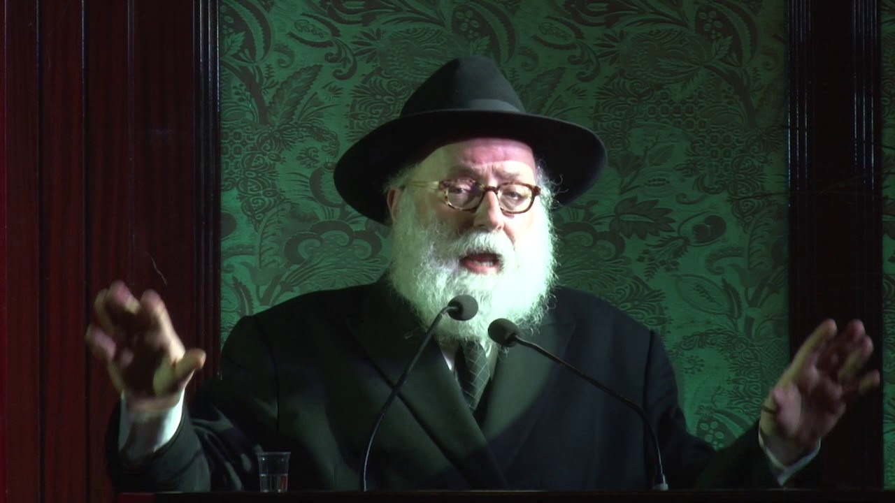 Song: The Language of the Soul. Multilingual crowd sings along with Rabbi Simon Jacobson