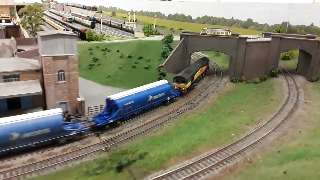 Milton Keynes Model Railway Society 00 gauge running session, 02/03/24