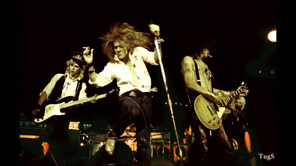 Guns N' Roses - Don't Cry/ Estranged