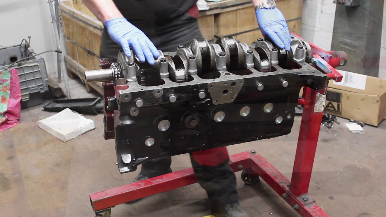 Series II E-Type Jaguar Engine and Gearbox Rebuild (Part 5)