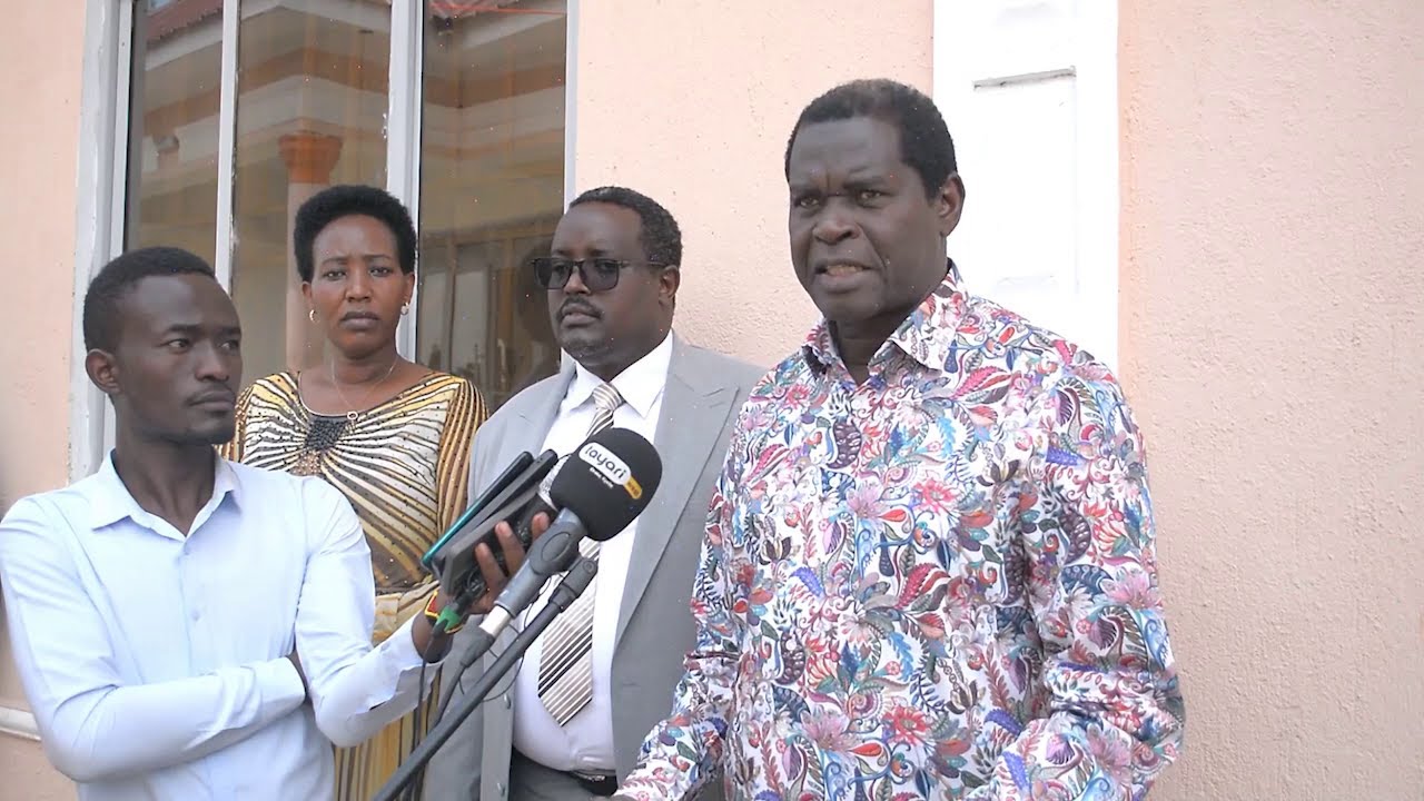 Agataliikonfuufu Kayanja atenderzza Pr Ezra Mugisha