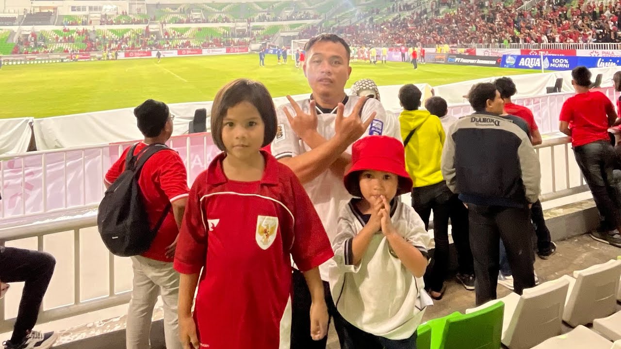 Nonton Timnas  INDONESIA di stadion GBK SUMUT 