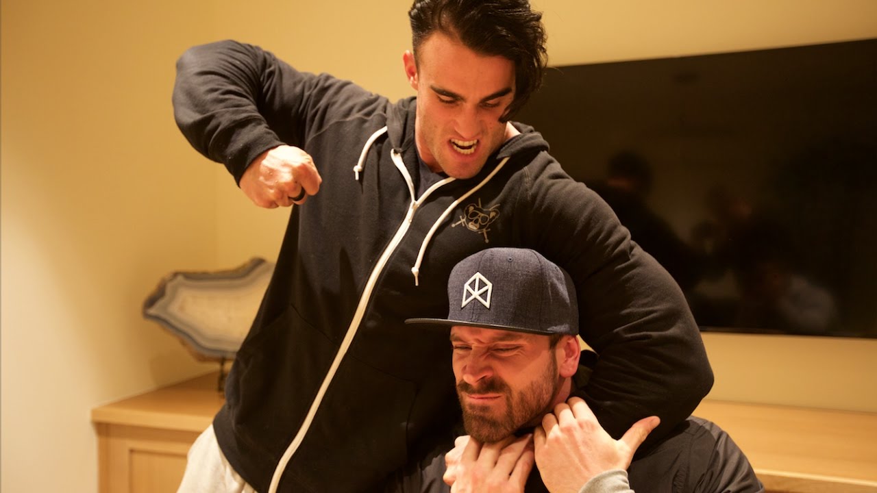 SQUASHING BEEF WITH BRADLEY MARTYN