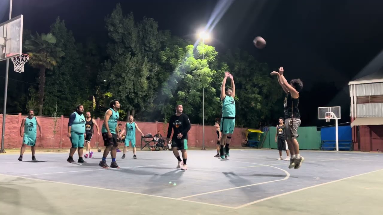 🏀🤝🏻 Air Force vs Leones Andinos.