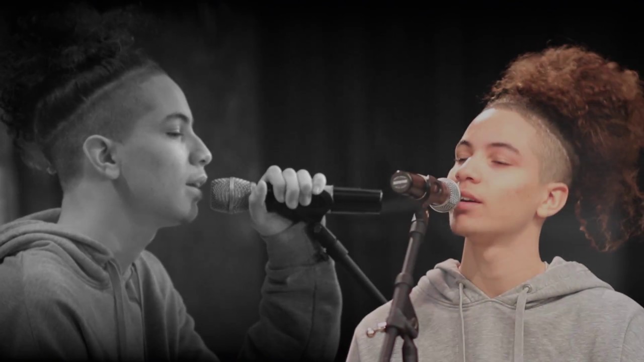 Leuca (@iamleuca) - Shackles | Dir. by Nephil