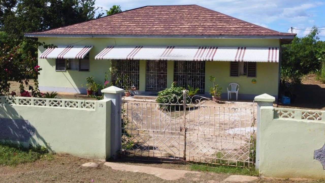 Cheap 3 Bedroom 3 Bathroom House For Sale At Lower Works Pen, Black River, St Elizabeth, Jamaica