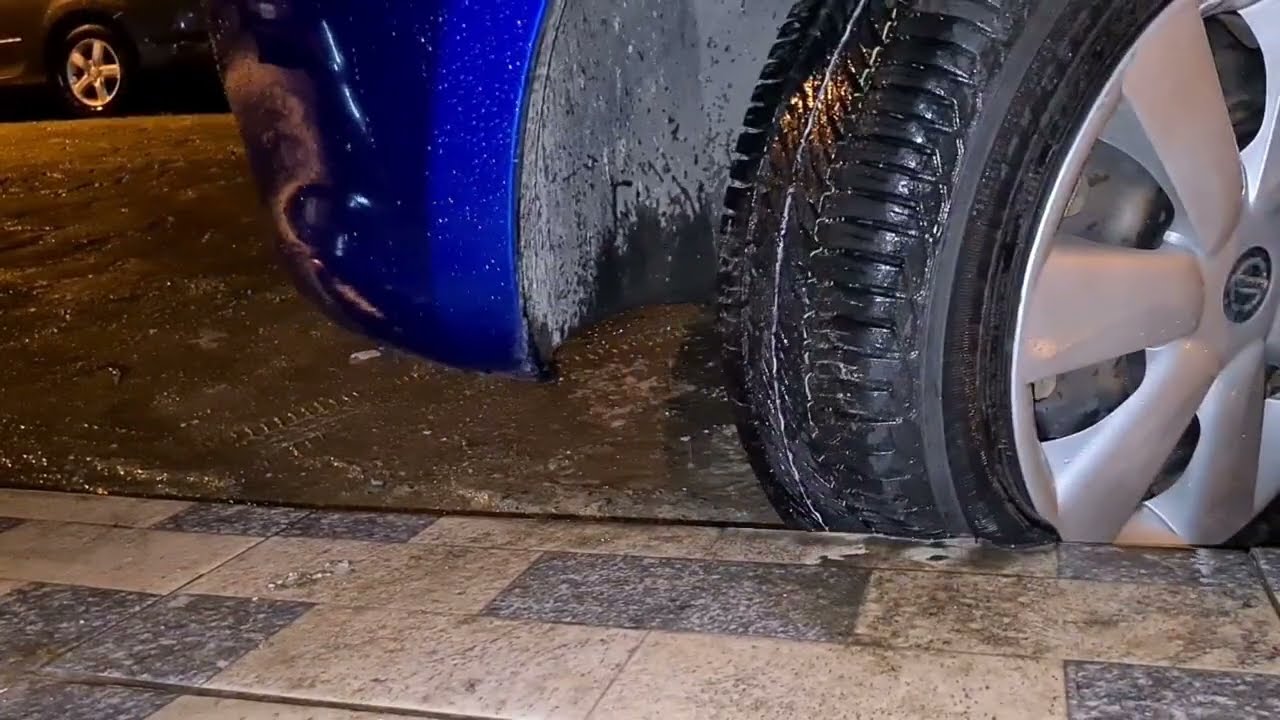 Tire spinning on smooth floor