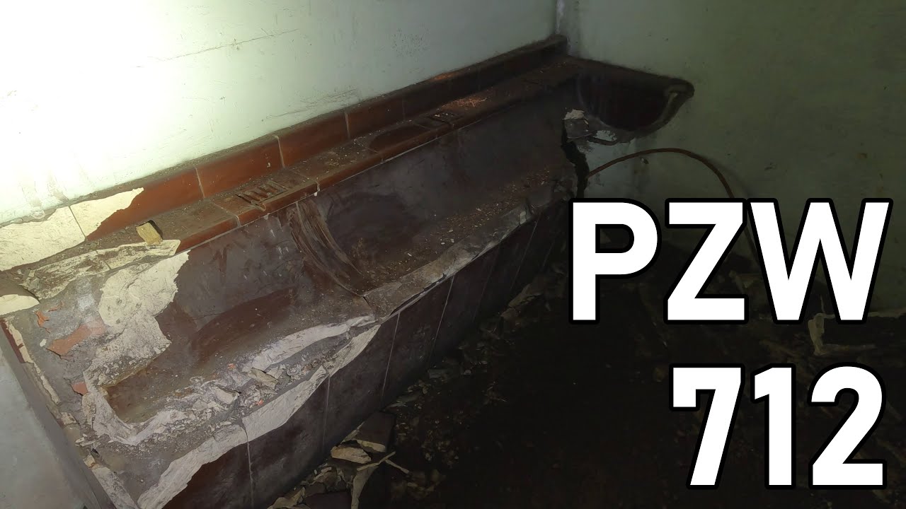 Panzerwerk numer 712 to duży, dwukondygnacyjny schron, kt&oacute;ry z powierzchni wydaje się niewielki