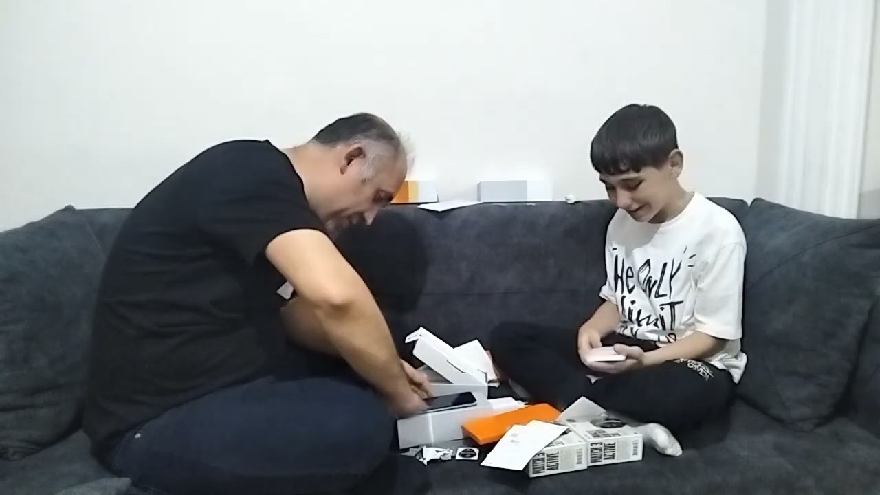 E. K ile birlikte yeni tel açalım yapıyoruz tekno spark  slim