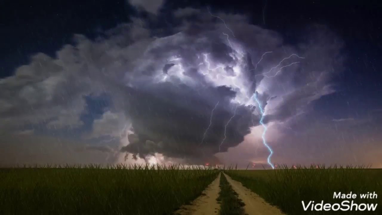 Natura furioasă (ploaie,tunet și fulger)/Angry nature(rain,thunder and lightning)