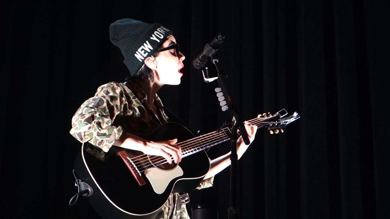 St. Vincent VIP Experience - Severed Crossed Fingers (Acoustic) – Live in San Francisco